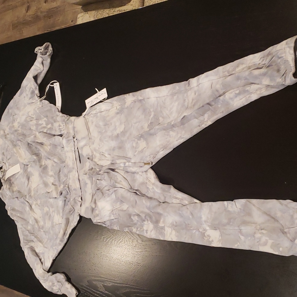NWT! Young Fabulous and Broke Top and Jogger! XS TOP, S jogger